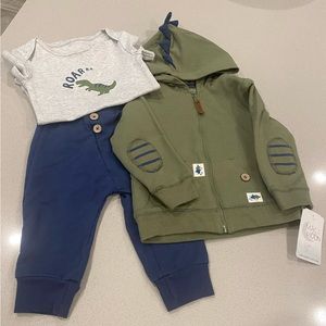 Mac & Moon Dino Outfit Set